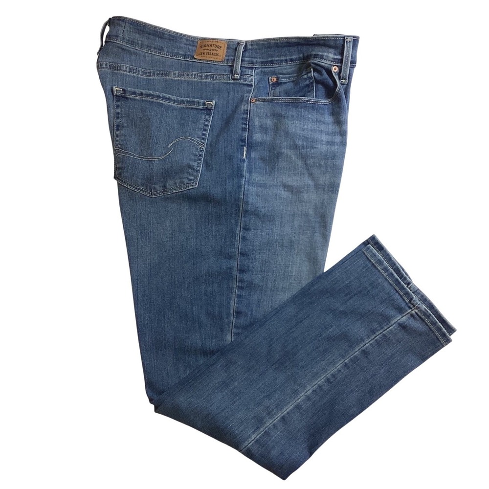 Signature by Levi Strauss Mid Rise Slim Women Jeans Size 16 Short Blue Denim